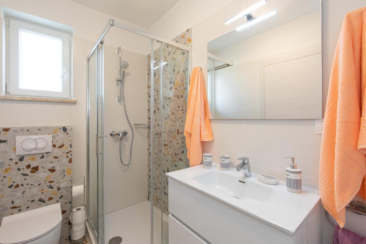 Apartman Ivona Na 1. Katu Malinska Esterno foto